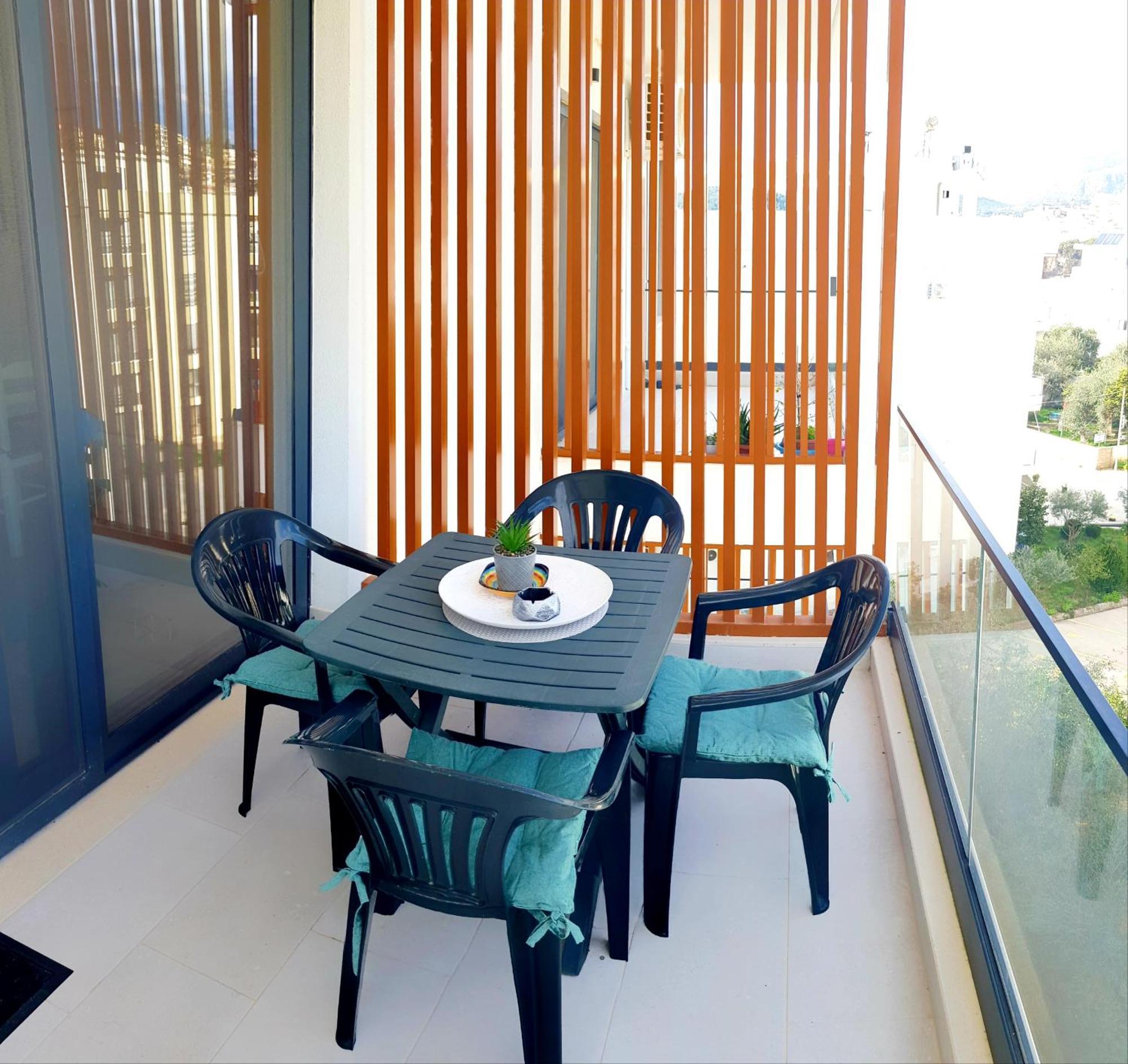 Bindi Apartment Himara Kültér fotó